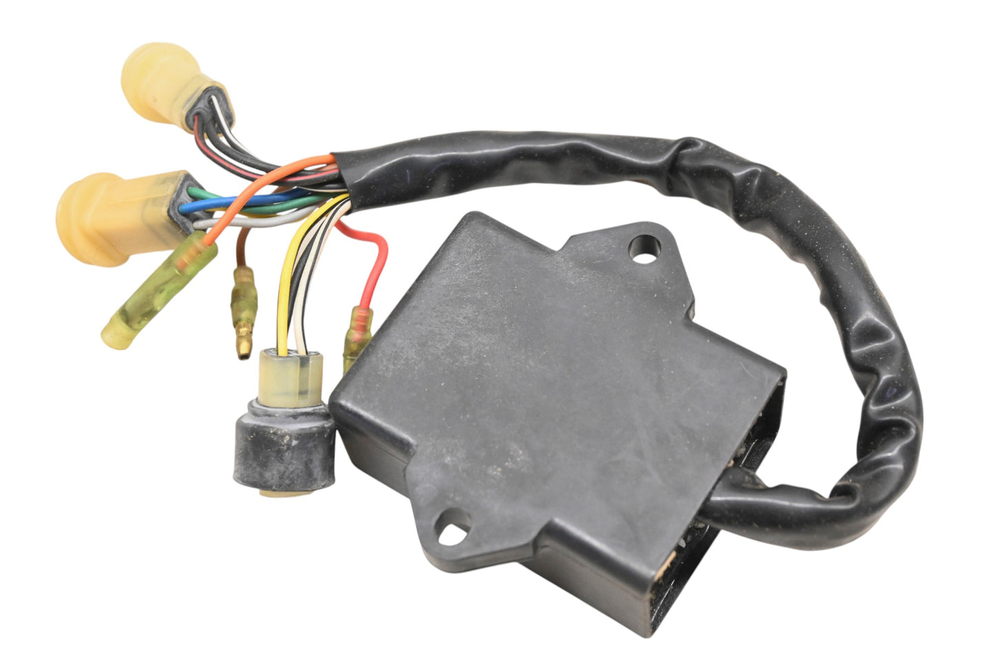 New OEM Yamaha 1UY-85540-20-00 CDI Unit NOS