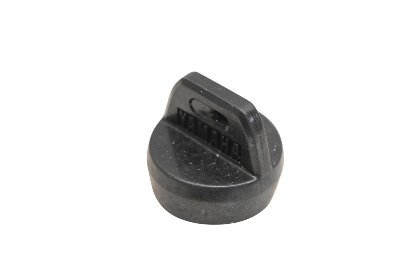 New OEM Yamaha 3HN-82579-00-00 Rubber Key Cap NOS