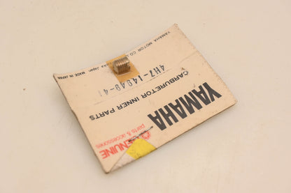 New OEM Yamaha 4H7-14949-41-00 Pilot Jet NOS