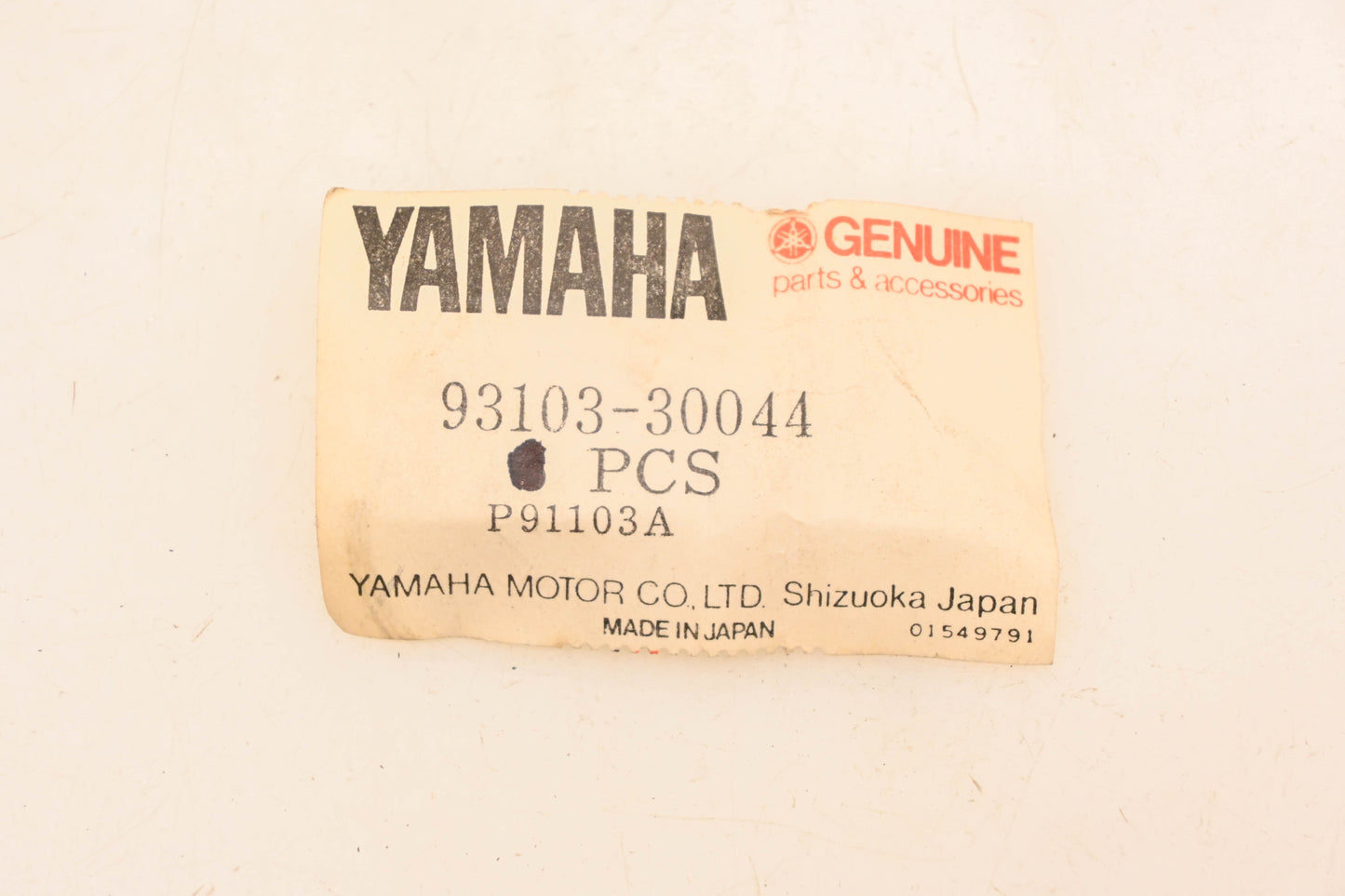 New OEM Yamaha 93103-30044-00 Oil Seal NOS