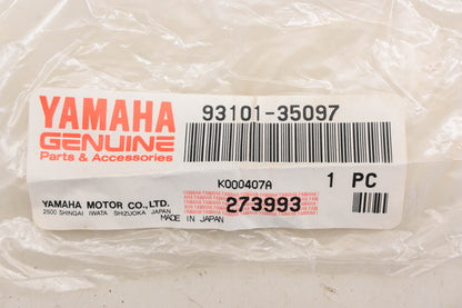 New OEM Yamaha 93101-35097-00 Oil Seals Qty 2 NOS