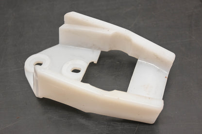 New OEM Yamaha 5X6-22147-01-00 White Chain Slider NOS