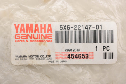New OEM Yamaha 5X6-22147-01-00 White Chain Slider NOS