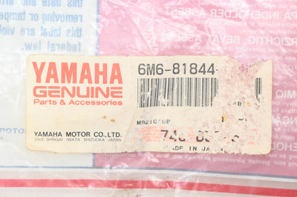 New OEM Yamaha 6M6-81844-00-00 Gasket NOS