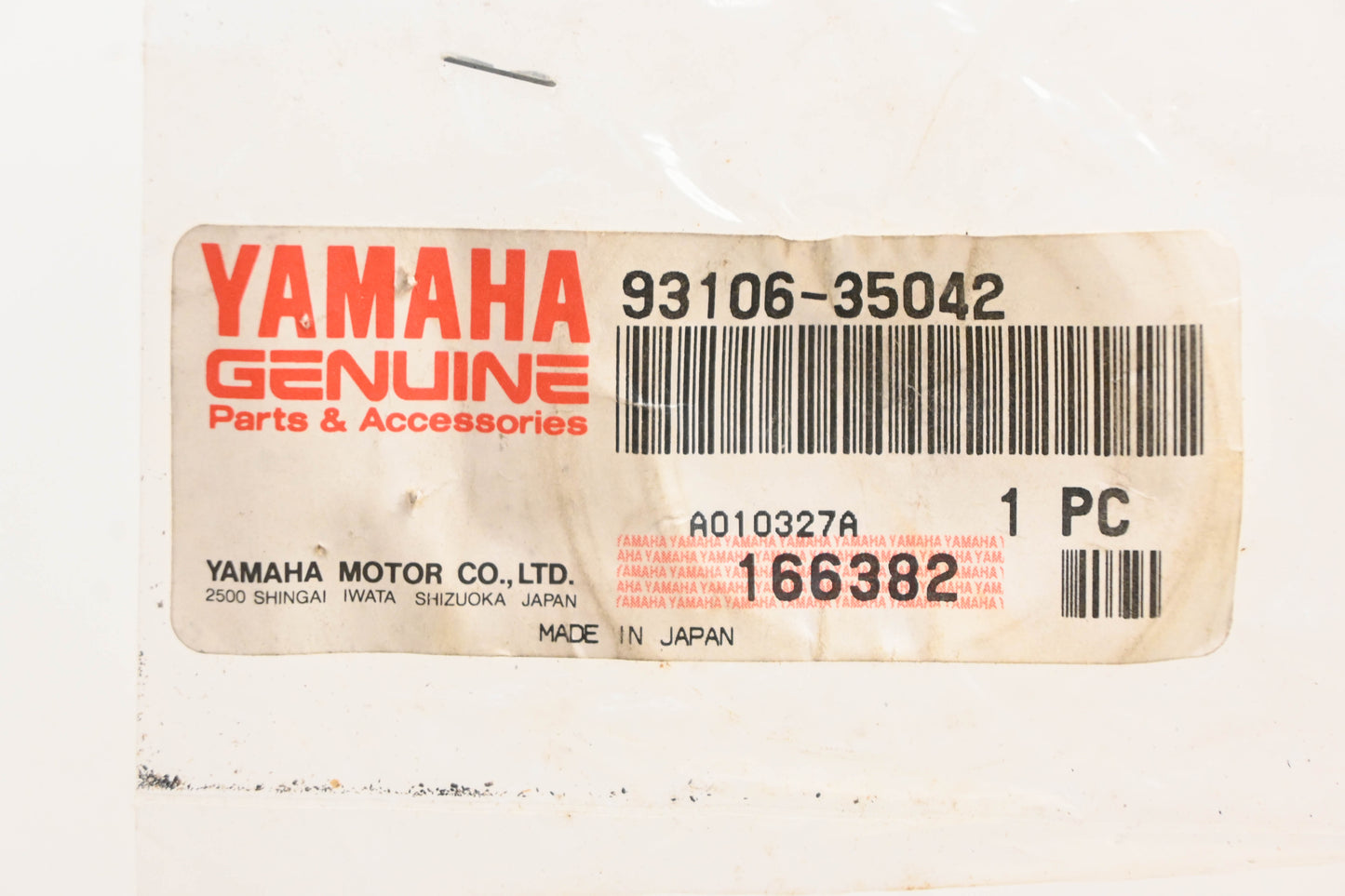 New OEM Yamaha 93106-35042-00 Oil Seal NOS