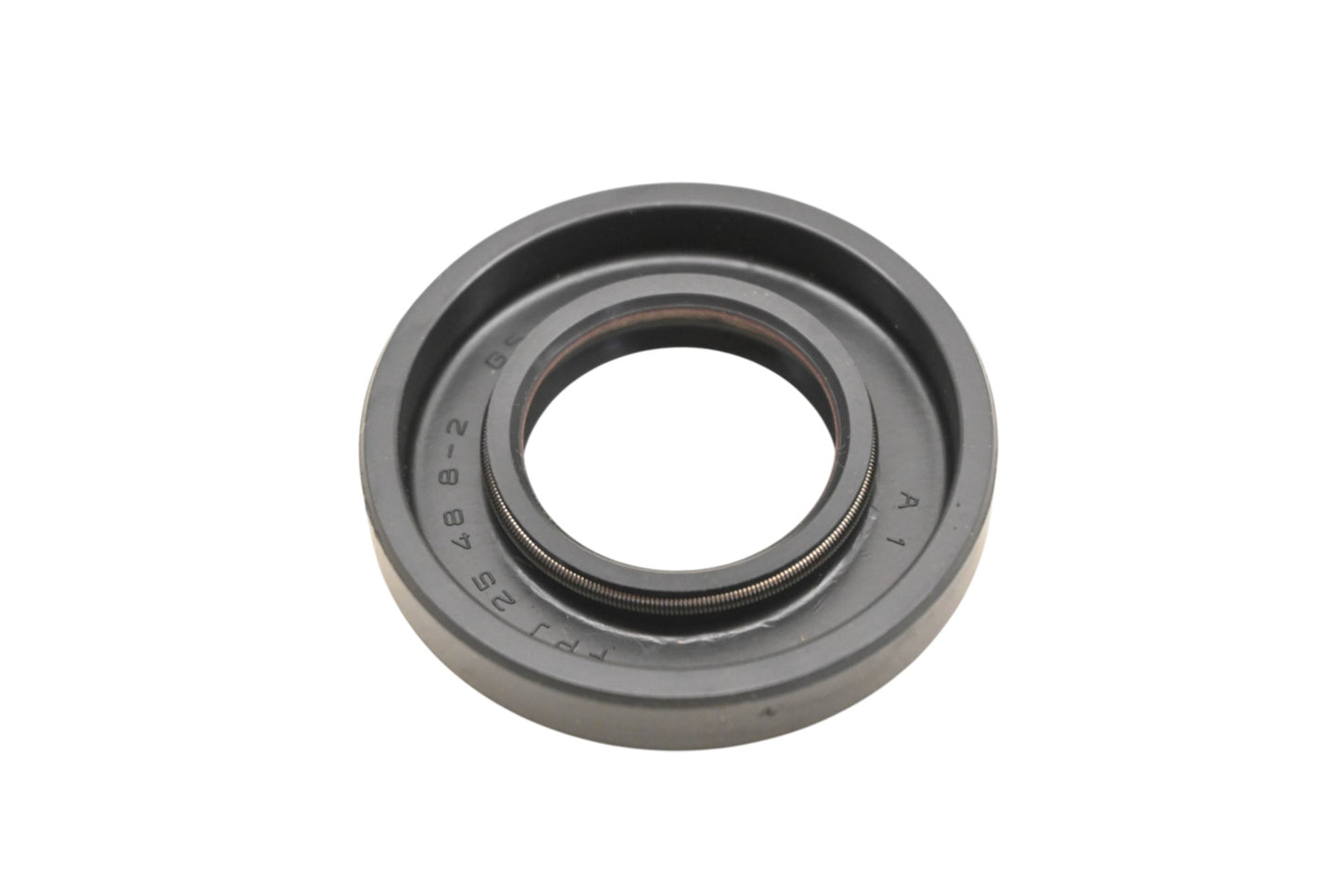 New OEM Yamaha 93102-25M28-00 Oil Seal NOS
