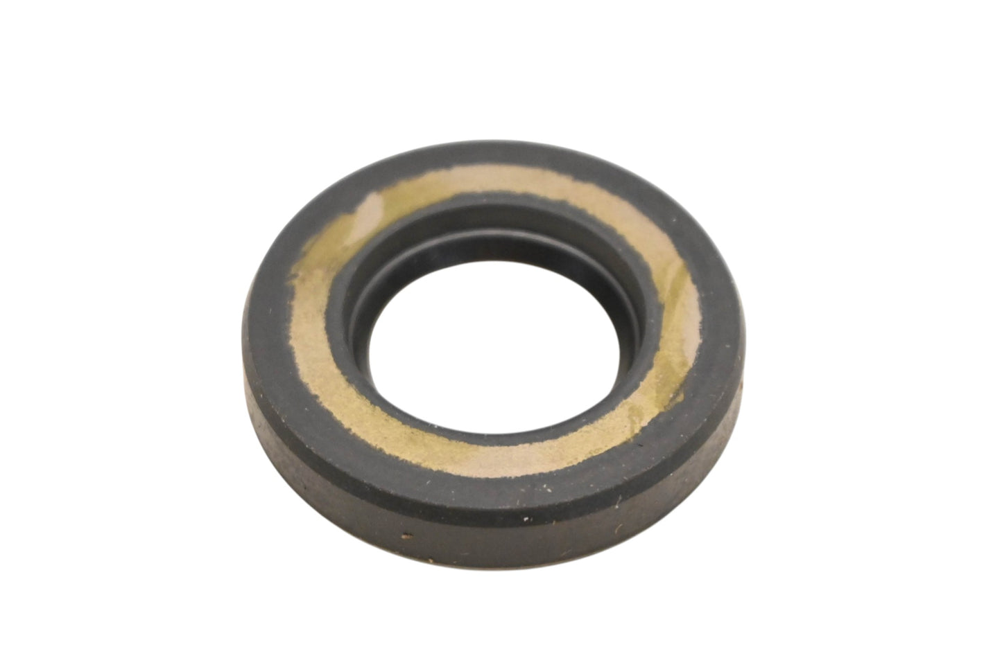 New OEM Yamaha 93101-16M36-00 Oil Seal NOS
