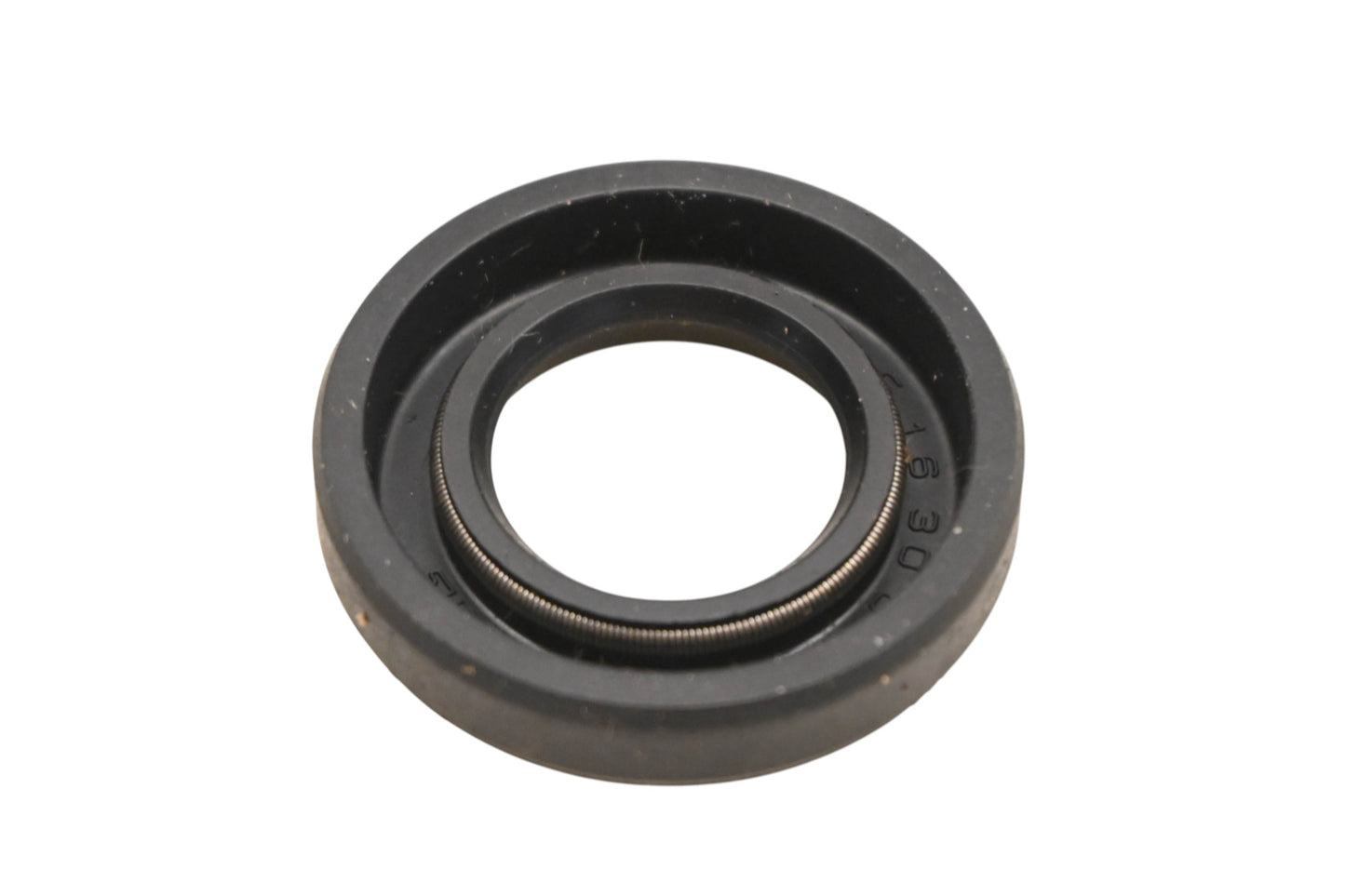 New OEM Yamaha 93101-16M36-00 Oil Seal NOS
