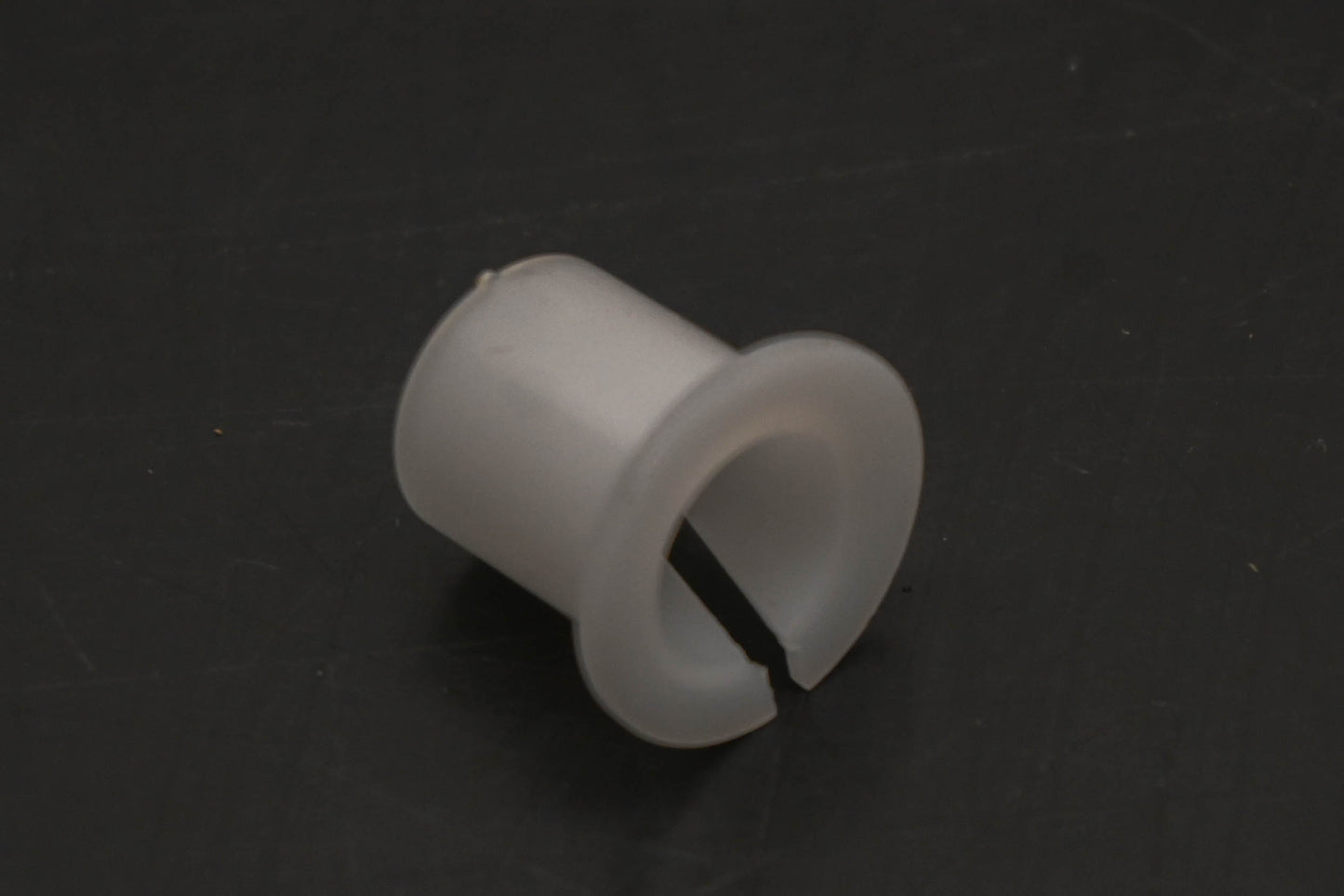 New OEM Yamaha 90386-08032-00 Special Nylon Bushing NOS