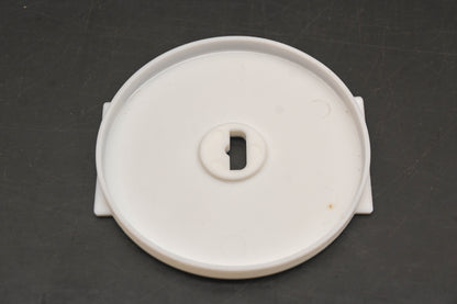 New OEM Yamaha 1UY-14468-00-00 Air Filter Element Fitting Plate NOS