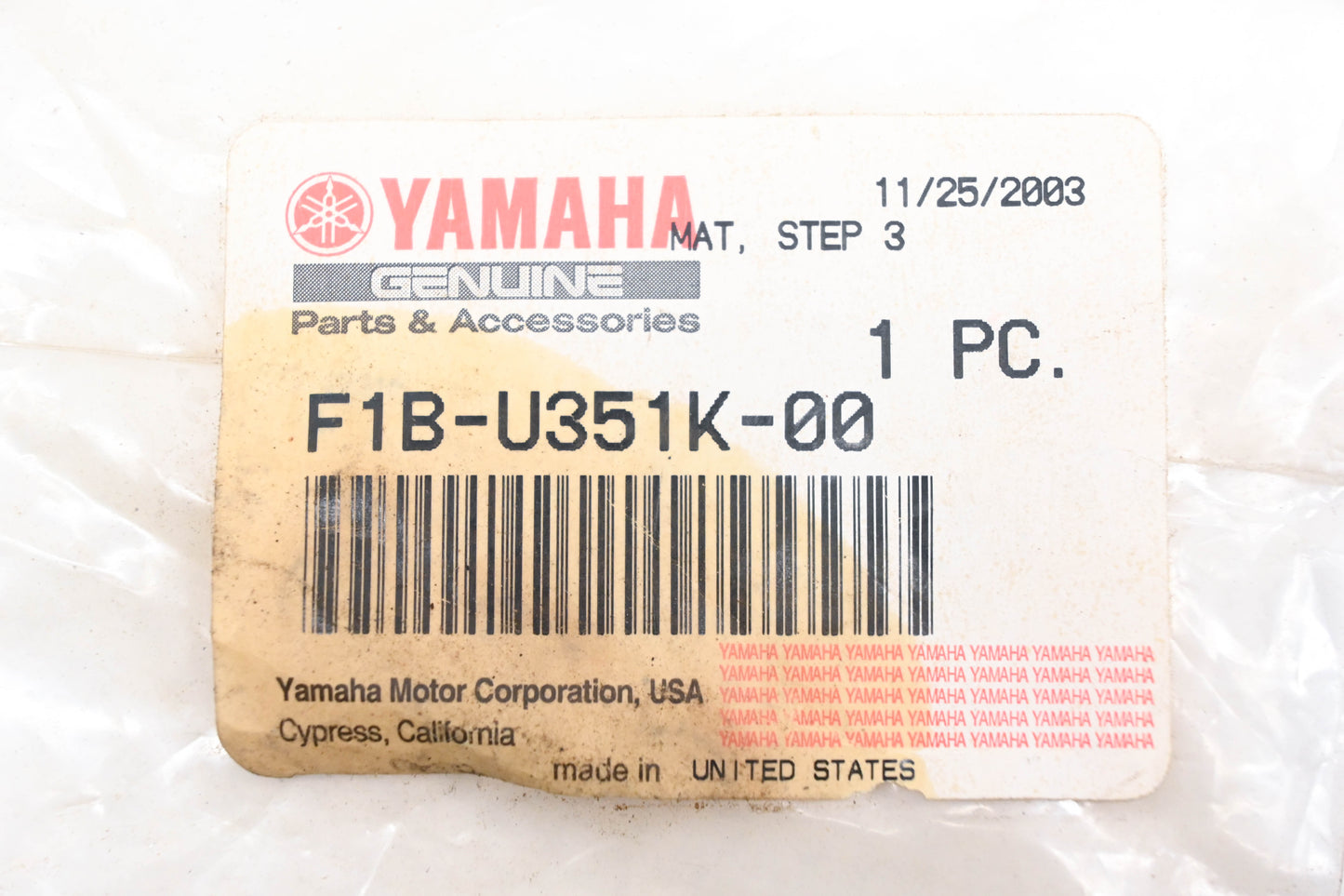 New OEM Yamaha F1B-U351K-00-00 Step Mat #3 NOS