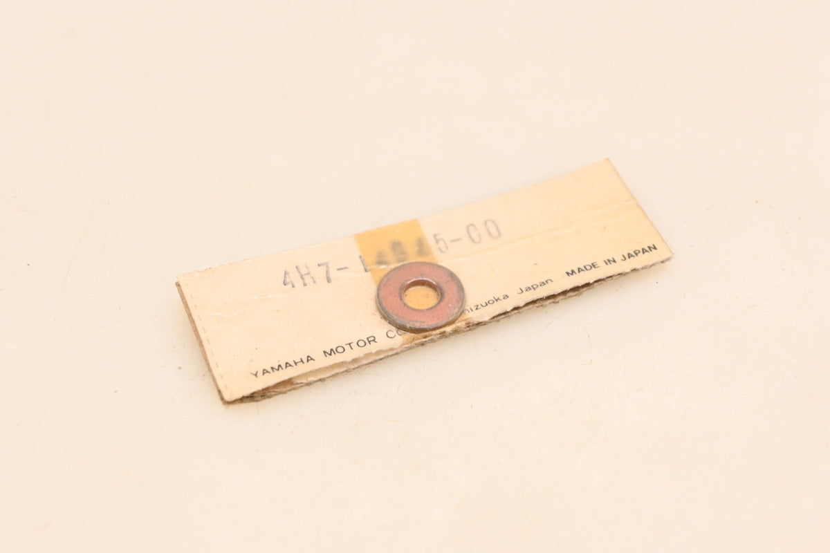 New OEM Yamaha 4H7-14945-00-00 Main Jet Washer NOS