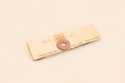 New OEM Yamaha 4H7-14945-00-00 Main Jet Washer NOS