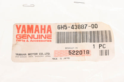 New OEM Yamaha 6H5-43887-00-00 Socket Head Bolt NOS