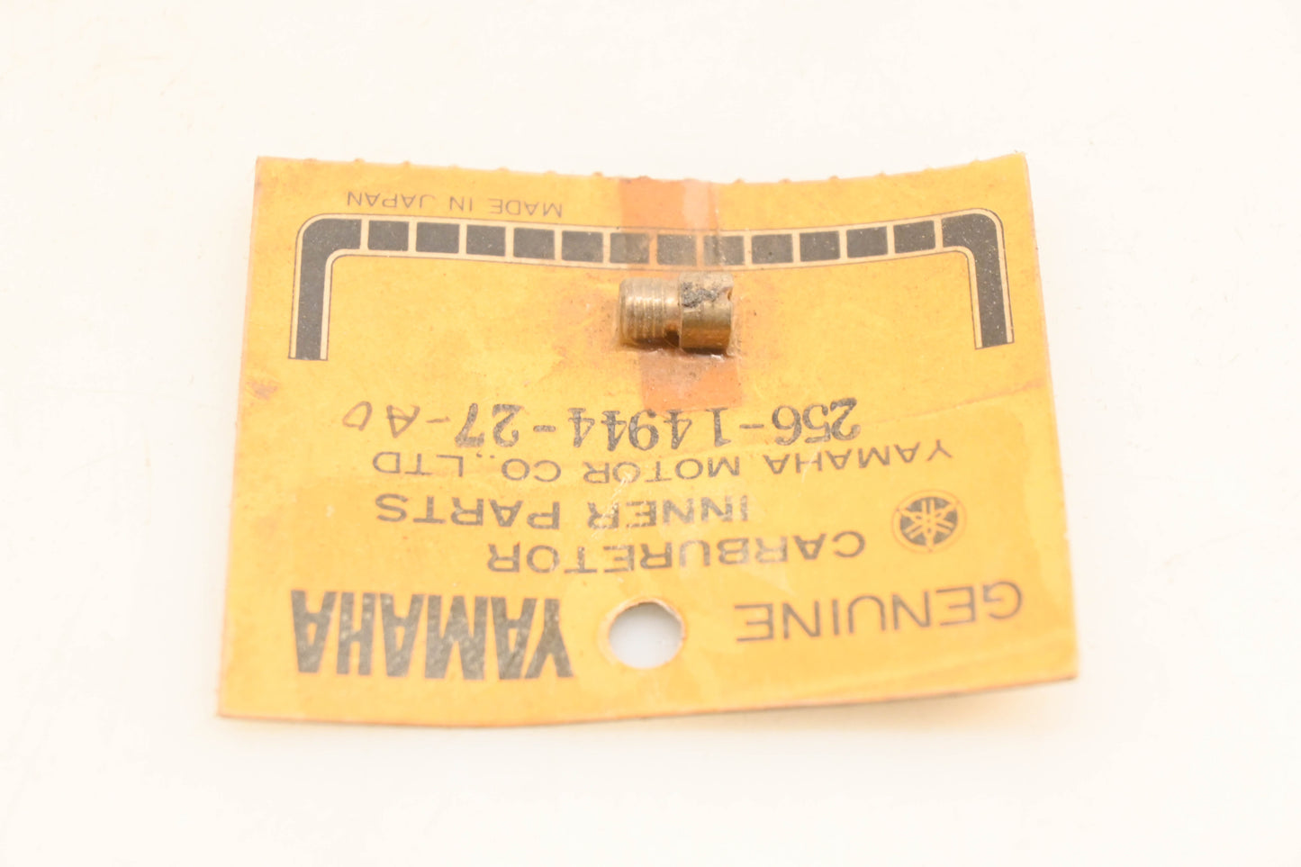 New OEM Yamaha 256-14944-27-A0 Main Jet #135 NOS