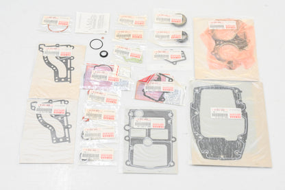 New OEM Yamaha 682-W0001-03-00 Powerhead Gasket Kit NOS
