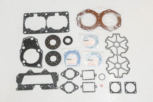 New OEM Yamaha 6M6-W0001-01-00 Top End Gasket Kit NOS