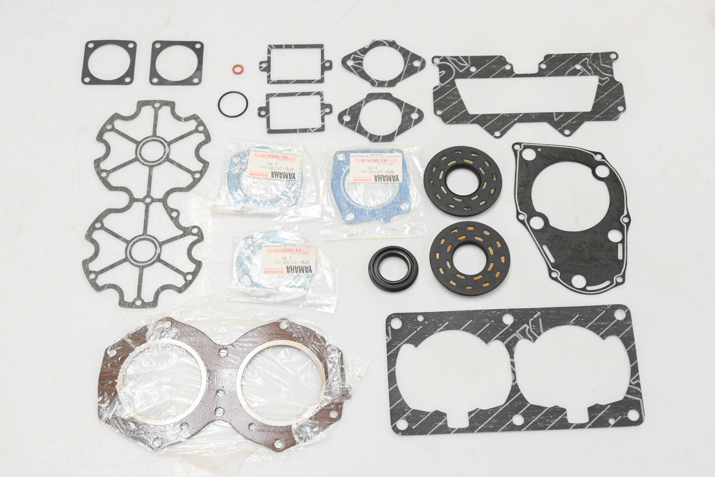 New OEM Yamaha 6M6-W0001-01-00 Top End Gasket Kit NOS