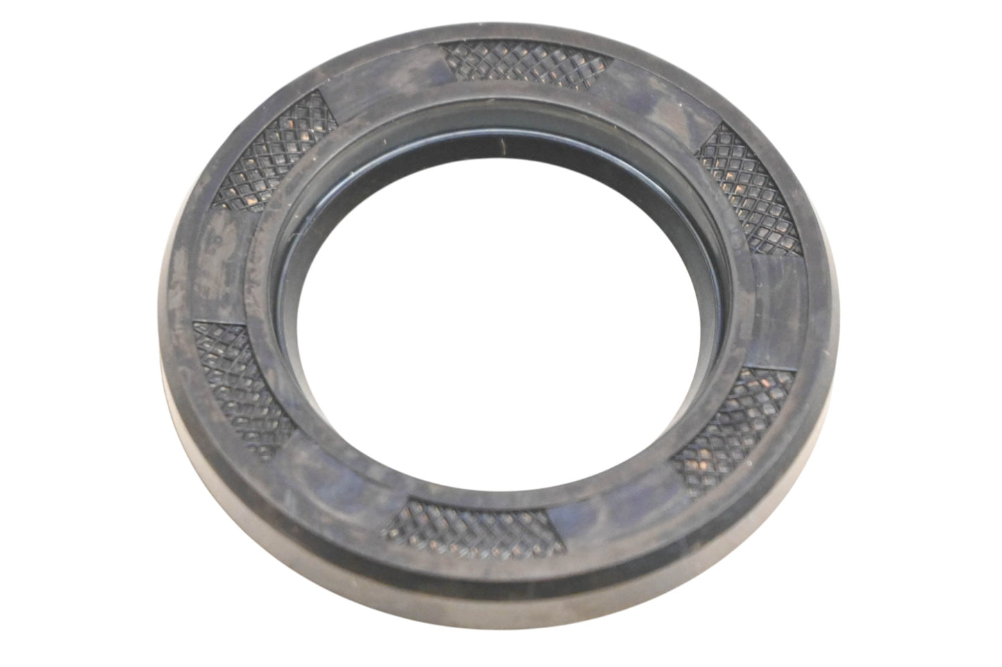 New OEM Yamaha 93101-25M03-00 Oil Seal NOS
