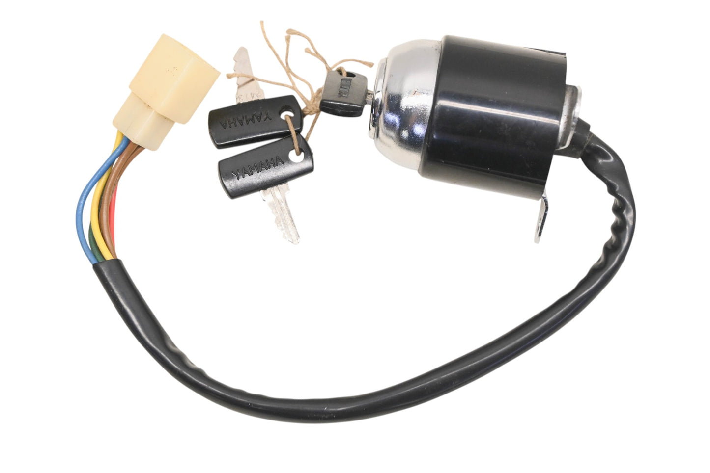 New OEM Yamaha 287-82508-30-00 Main Ignition Switch With Keys NOS