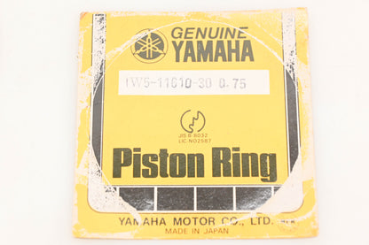 New OEM Yamaha 1W5-11610-30-00 Piston Ring 0.75 O/S Kit NOS