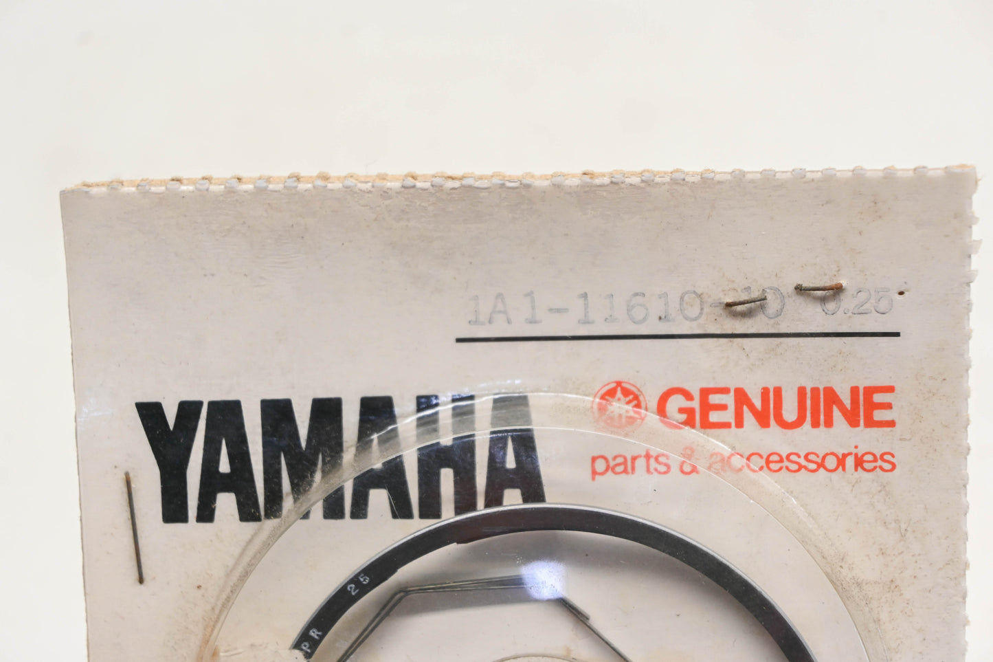 New OEM Yamaha 1A1-11610-10-00 Piston Ring 0.25 O/S Kit NOS