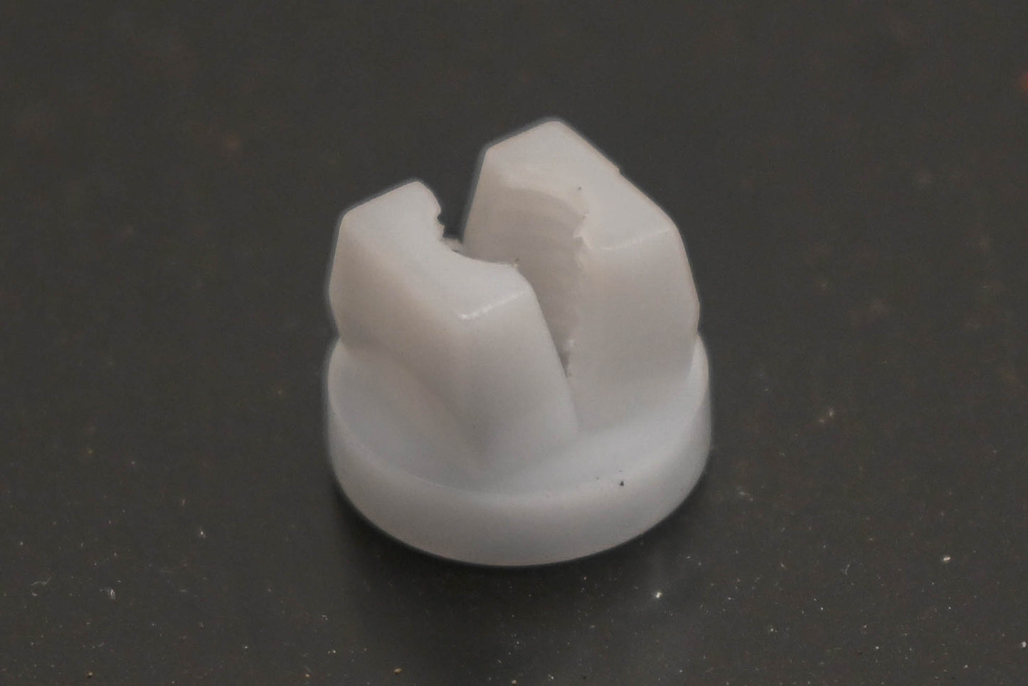 New OEM Yamaha 90179-06066-00 Special Shaped Nut NOS