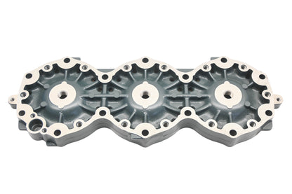 New OEM Yamaha 65U-11111-00-8S Cylinder Head NOS