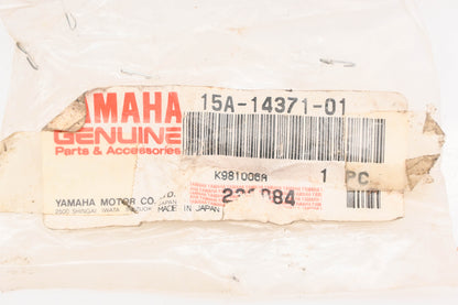 New OEM Yamaha 15A-14371-01-00 Carburetor Starter Plunger Assembly NOS