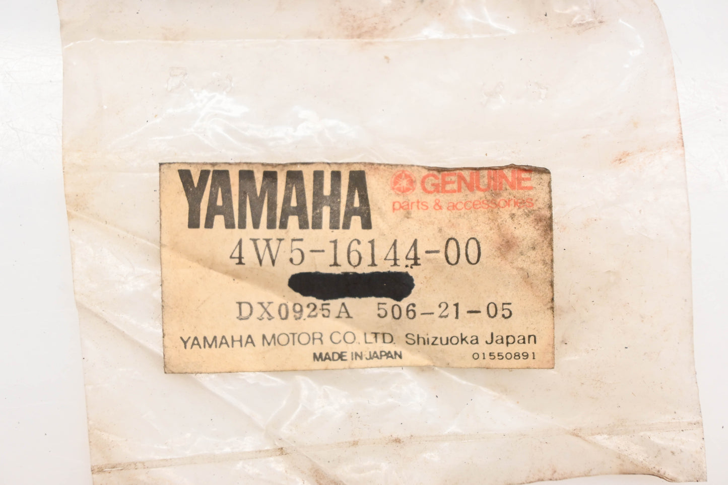 New OEM Yamaha 4W5-16144-00-00 Plate Washer NOS