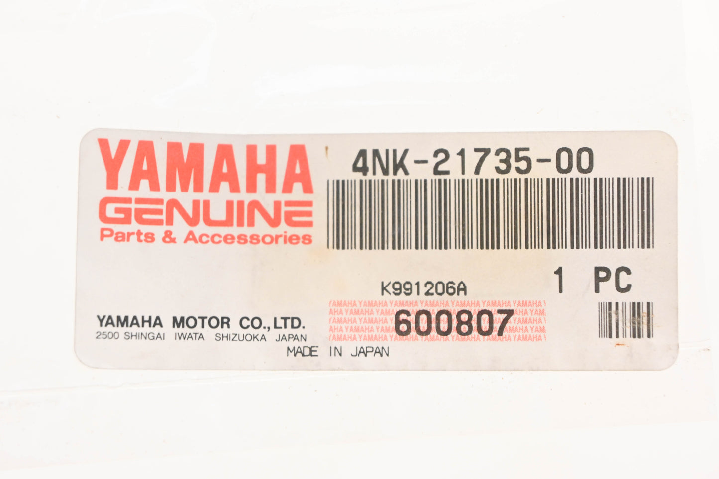 New OEM Yamaha 4NK-21735-00-00 Front Fender Seal NOS