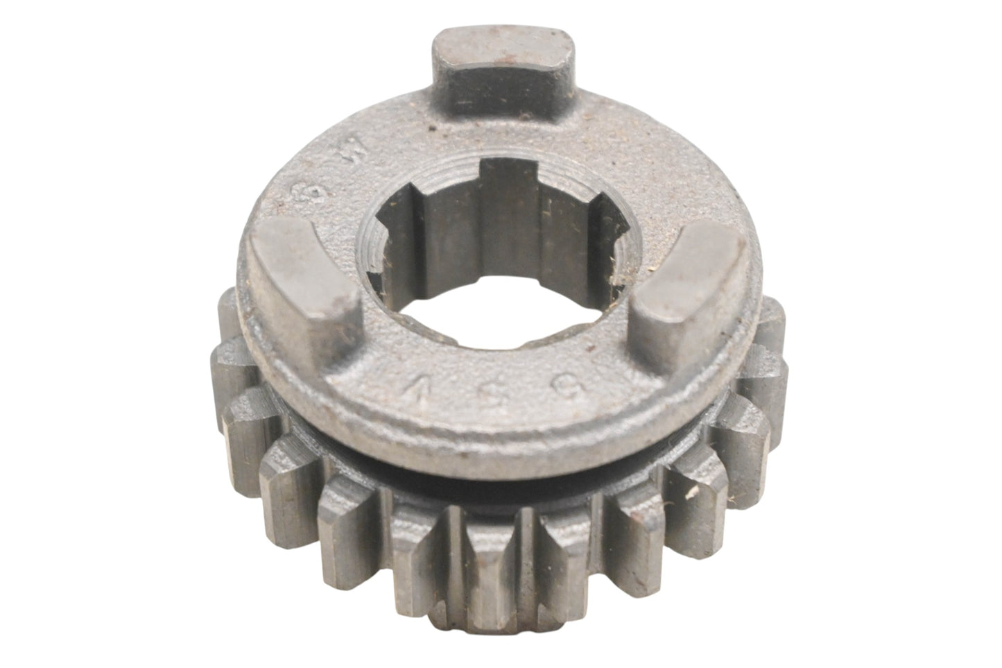 New OEM Yamaha 55V-17261-01-00 6th Wheel Gear NOS