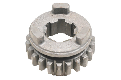 New OEM Yamaha 55V-17261-01-00 6th Wheel Gear NOS