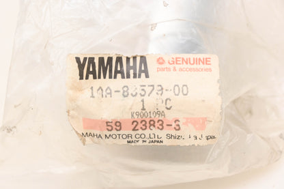 New OEM Yamaha 1AA-83579-00-00, YA-672-01 Meter Cover NOS
