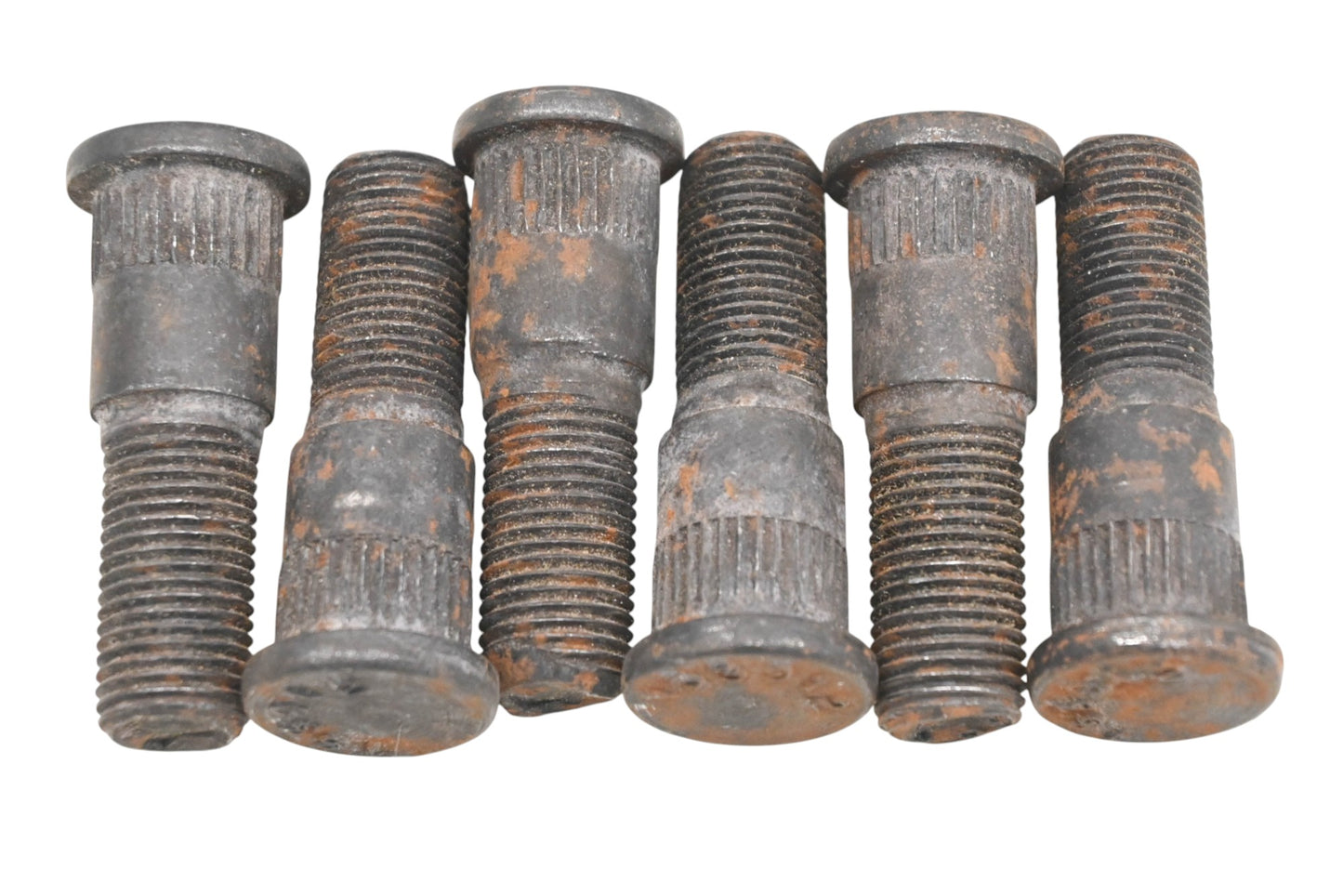 Aftermarket 133912 RH 1/2-20 .618" Wheel Studs Qty 6 NOS