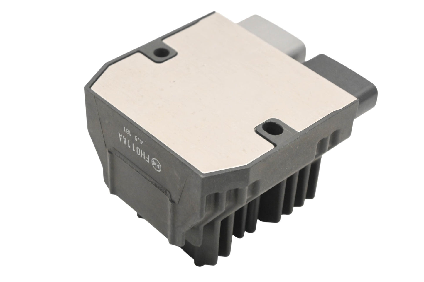 New OEM Yamaha 5VY-81960-00-00, FH011AA Voltage Regulator Rectifier NOS