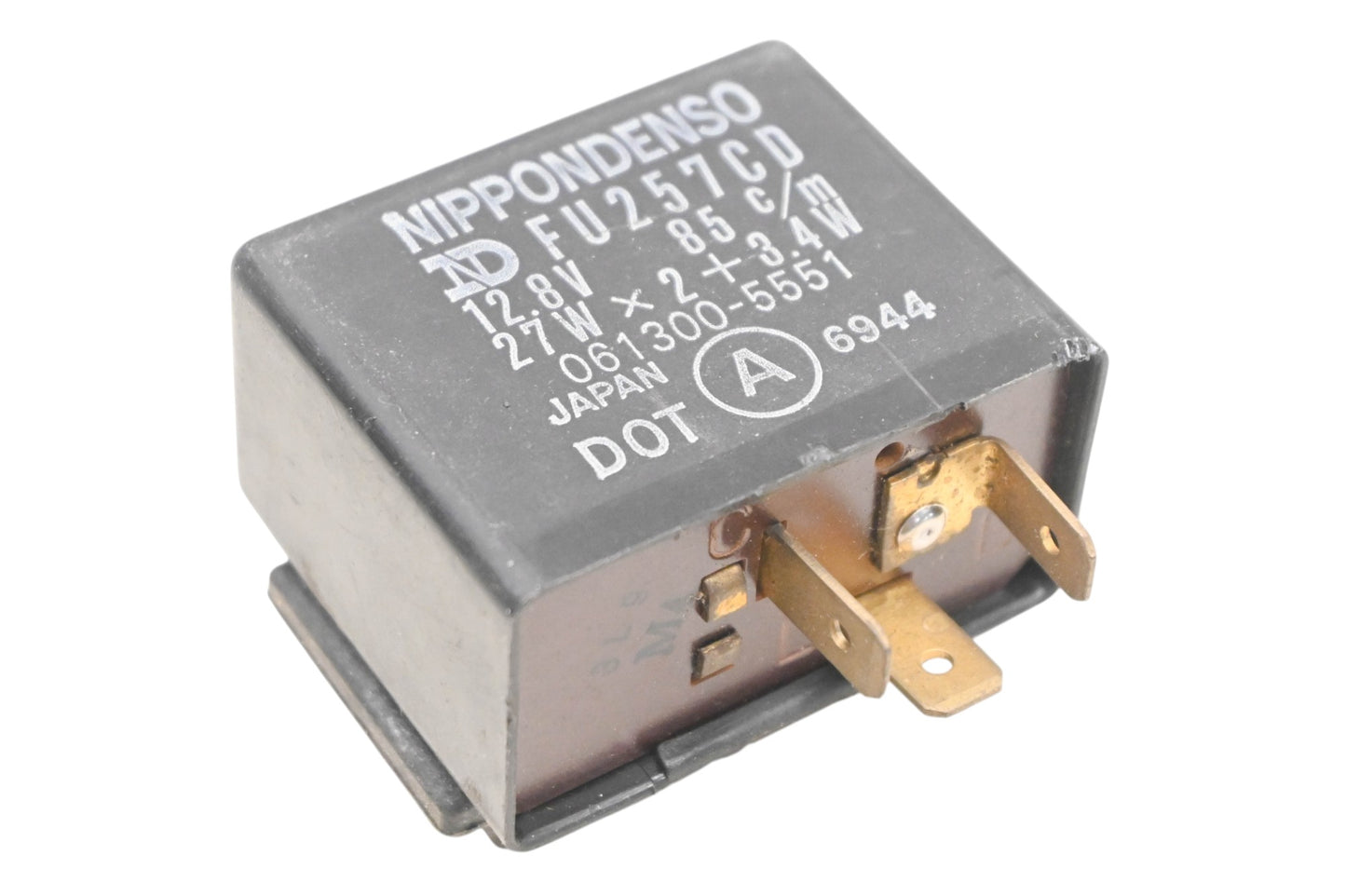 New OEM Yamaha 061300-5551, FU257CD Flasher Relay 12.8v 27w NOS