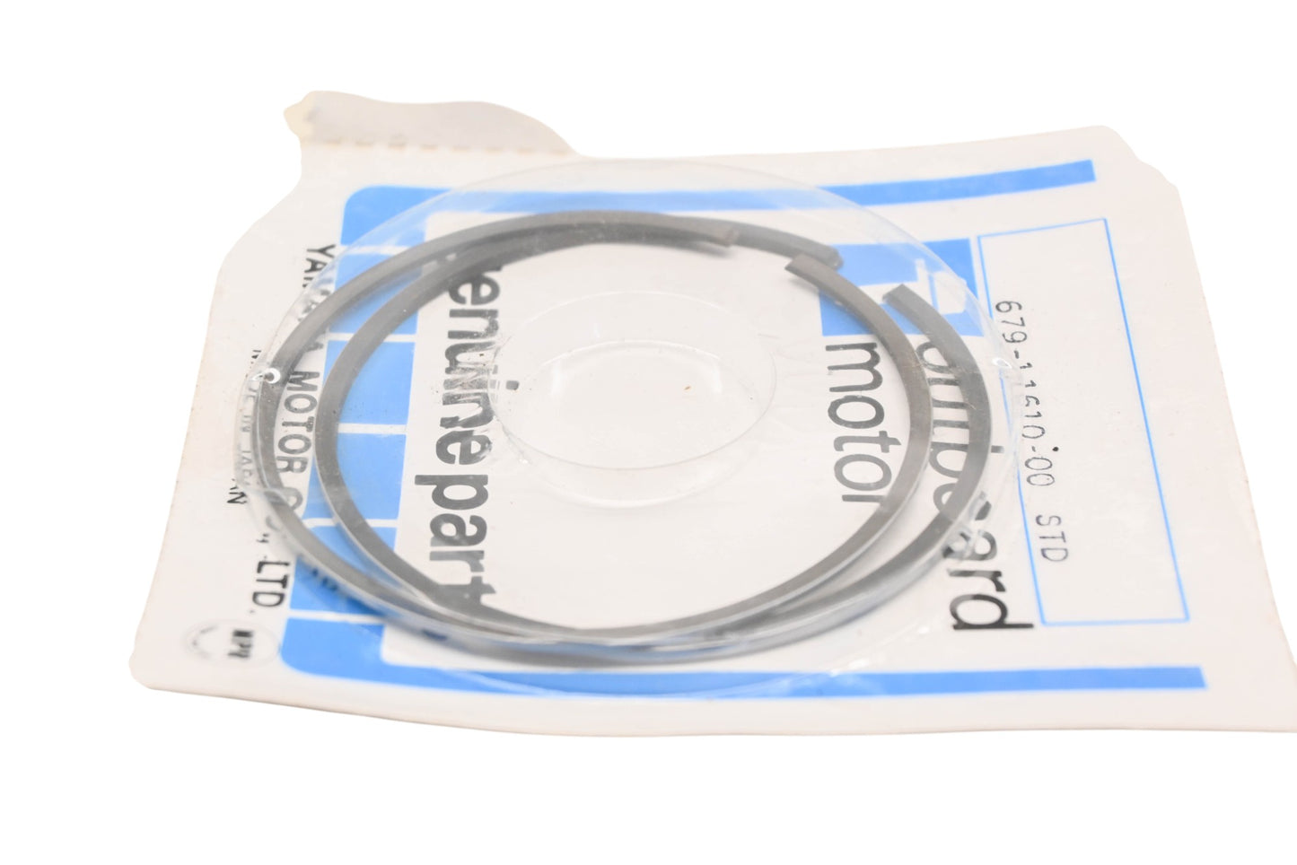 New OEM Yamaha 679-11610-00-00 Piston Ring STD Kit NOS