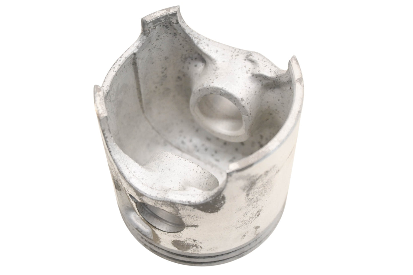 New OEM Yamaha 4EW-11631-01-00 Piston STD NOS