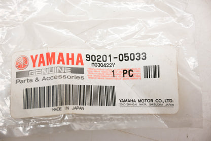 New OEM Yamaha 90201-05033-00 Washers Qty 2 NOS
