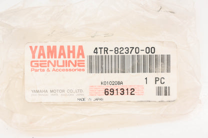 New OEM Yamaha 4TR-82370-00-00 Spark Plug Cap Kit NOS