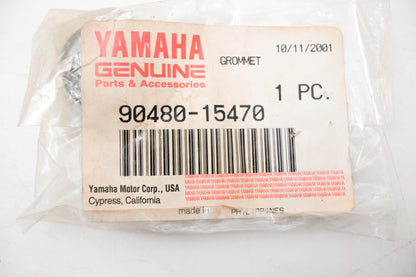 New OEM Yamaha 90480-15470-00 Grommet NOS