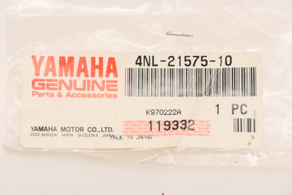 New OEM Yamaha 4NL-21575-10-00 Fender Seals Qty 2 NOS