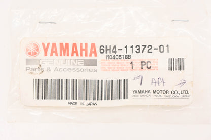 New OEM Yamaha 6H4-11372-01-00 Hose Nipple NOS