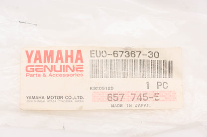 New OEM Yamaha EU0-67367-30-00 Stopper Plate NOS