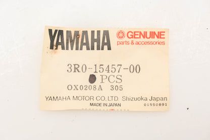 New OEM Yamaha 3R0-15457-00-00 Gasket NOS