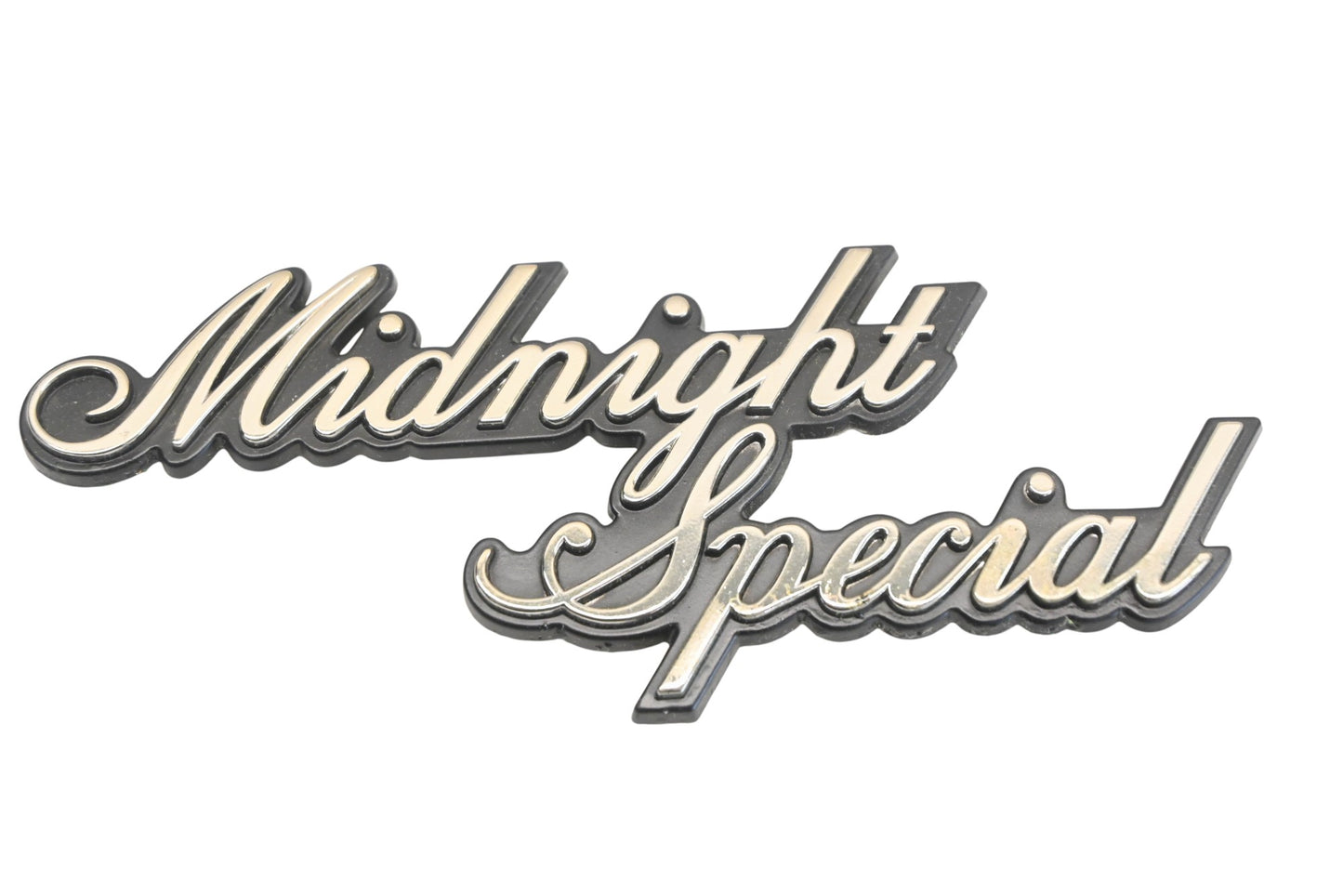 New OEM Yamaha 4H3-21781-00-00 Midnight Special Emblem Badge NOS