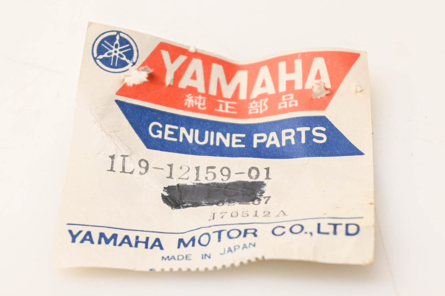 New OEM Yamaha 1L9-12159-01-00 Valve Adjusting Screw NOS