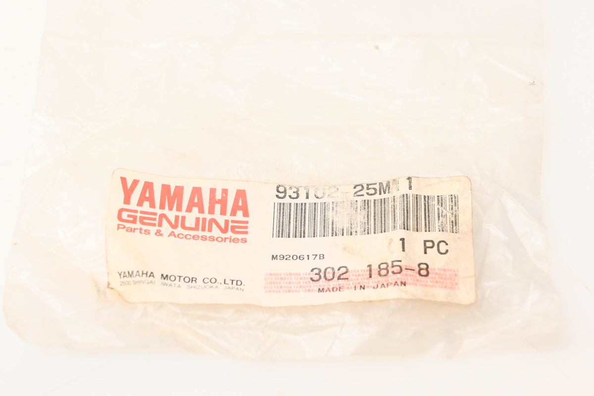 New OEM Yamaha 93102-25M11-00 Oil Seal NOS