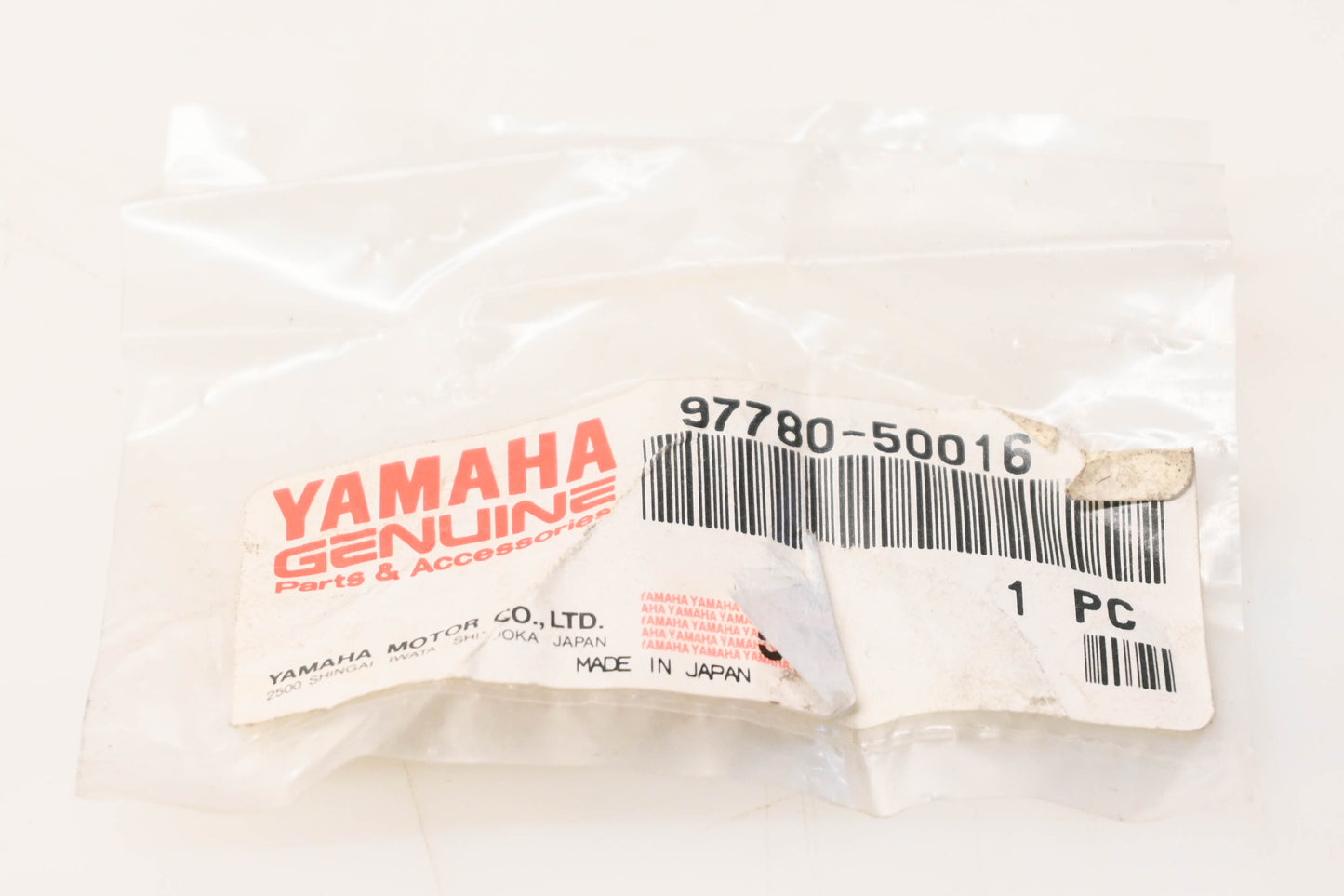 New OEM Yamaha 97780-50016-00 Tapping Screw NOS